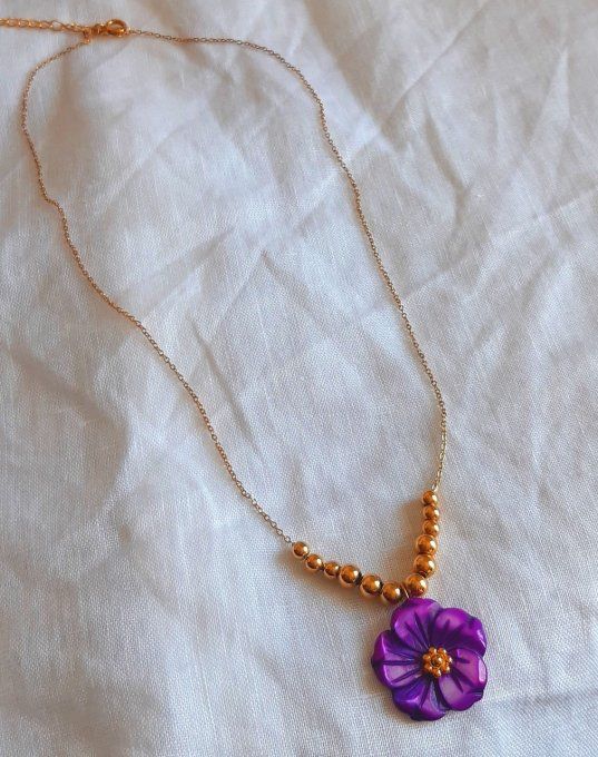 Collier acier doré nacre Violette